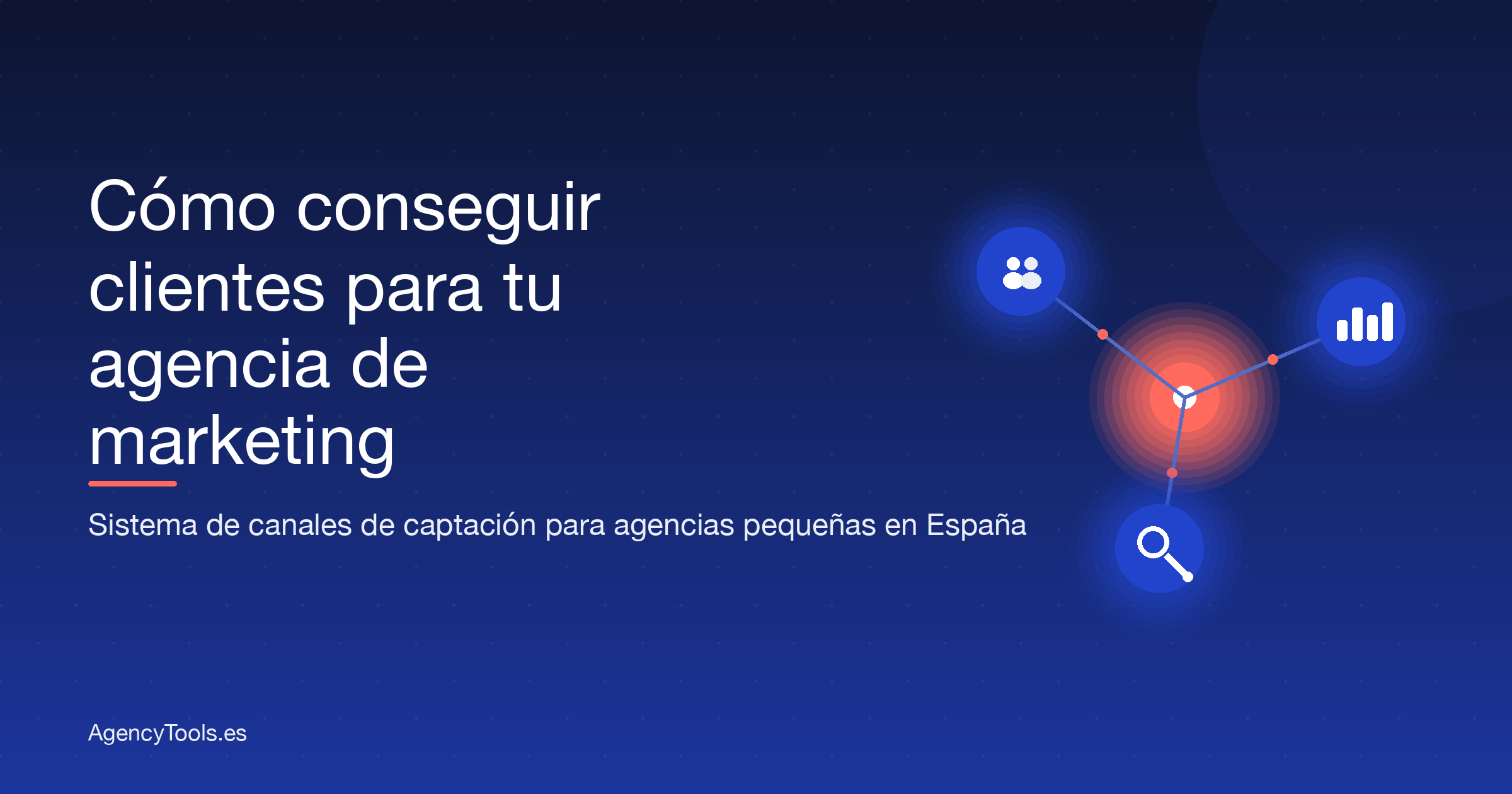 Responsable de una agencia de marketing planificando sus canales de captación de clientes en una pizarra